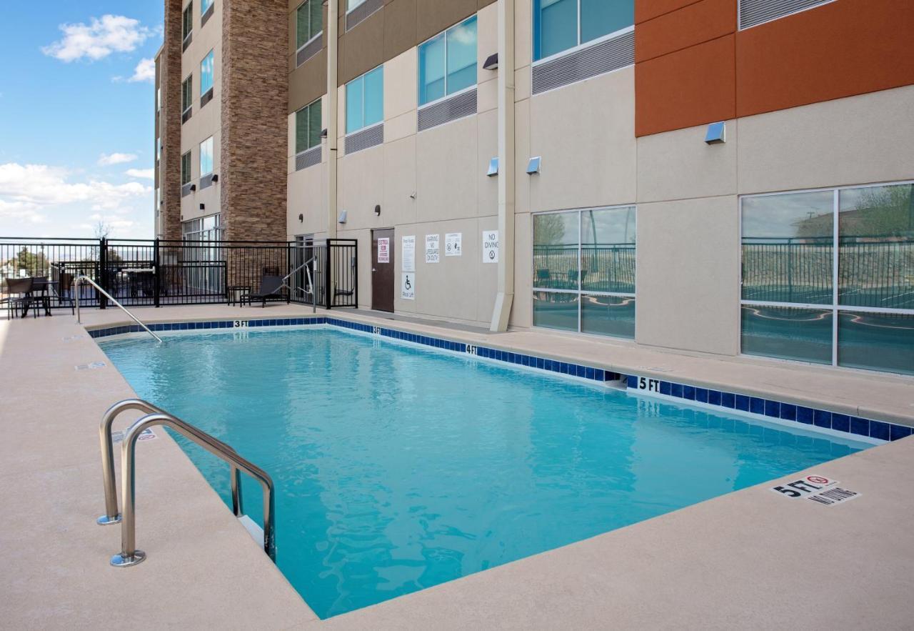 Holiday Inn Express & Suites - El Paso North By Ihg Buitenkant foto